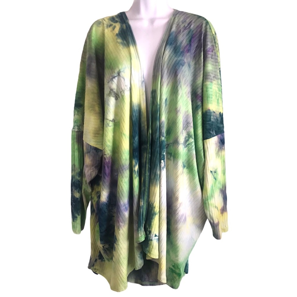 SALE Boutique NWT Green Tie Dye Kimono Cardigan